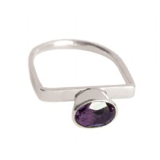 Centre Cradle with Amethyst  in Sterling Silver