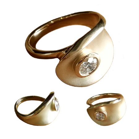 Custom Gold Diamond Ring