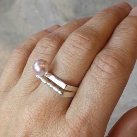 Cradle Pink Pearl Ring - Sterling Silver