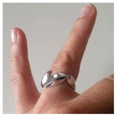Custom Platinum Sctulptral Wedding Ring
