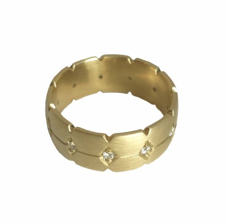 Portrait Ring - Yellow Gold - Diamonds and Grooves