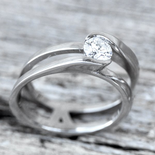 Custom 'Crossing Paths' Wedding Ring 