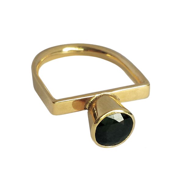 Centre Cradle with Black Sapphire in Yellow Gold